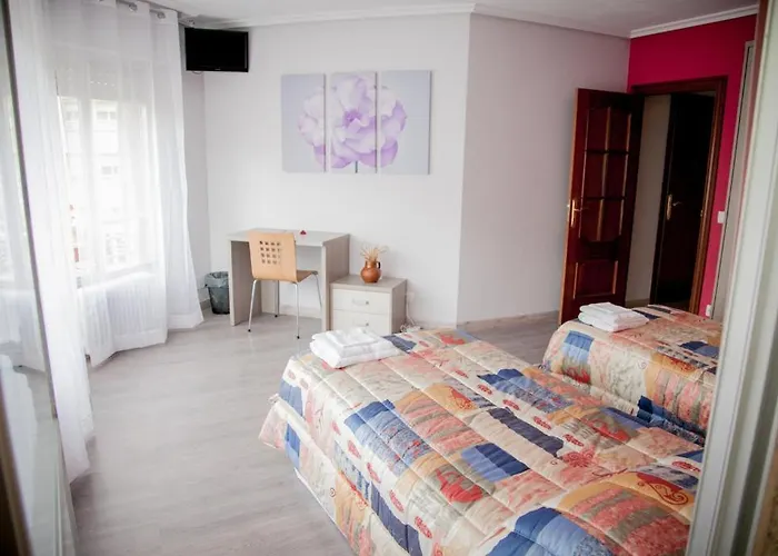 Pensión Parque del Ebro